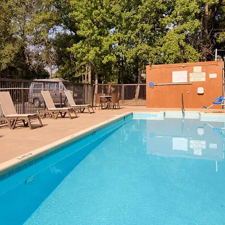 Best Western Plus Richmond-3